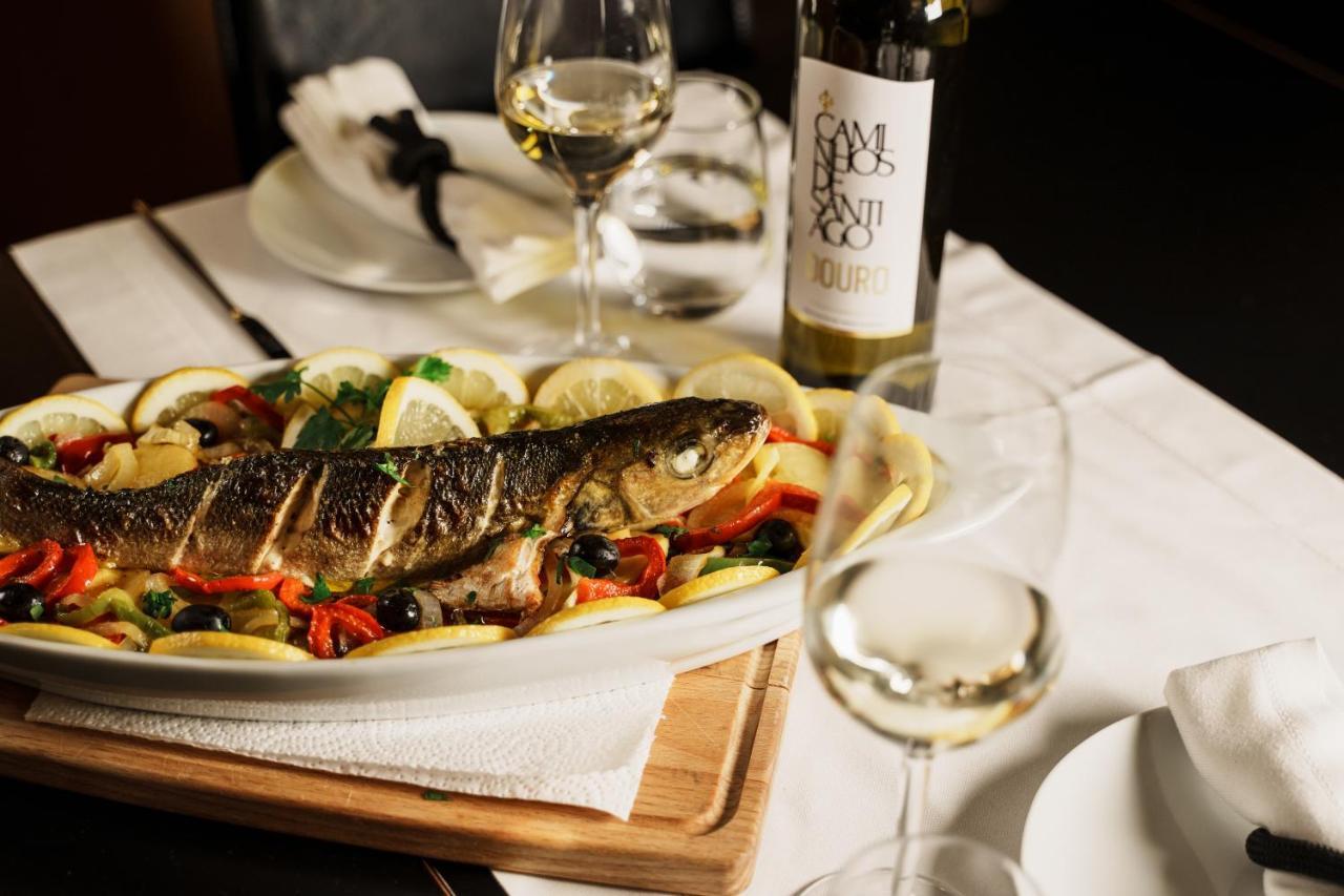 Design & Wine Hotel Caminha Ngoại thất bức ảnh
